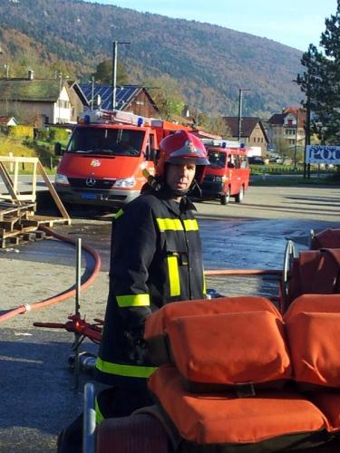 Exercice motopompe Cormoret 2015